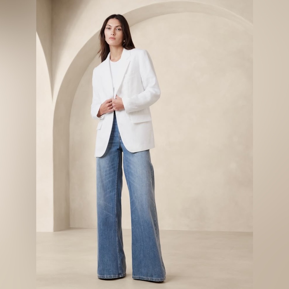 Banana Republic Lina Relaxed Linen Blazer White - Size 4